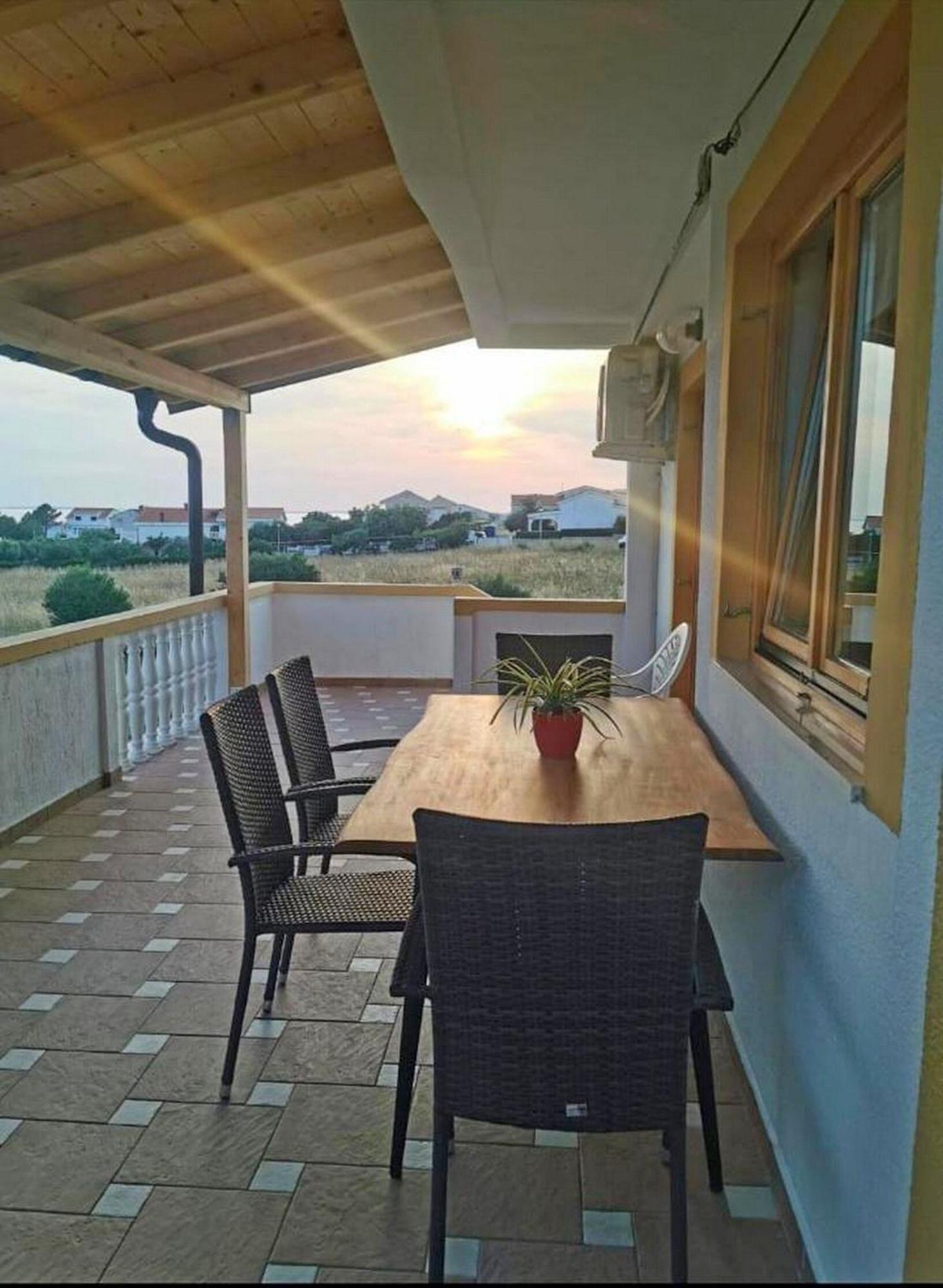 Apartments Sanja Povljana Zewnętrze zdjęcie